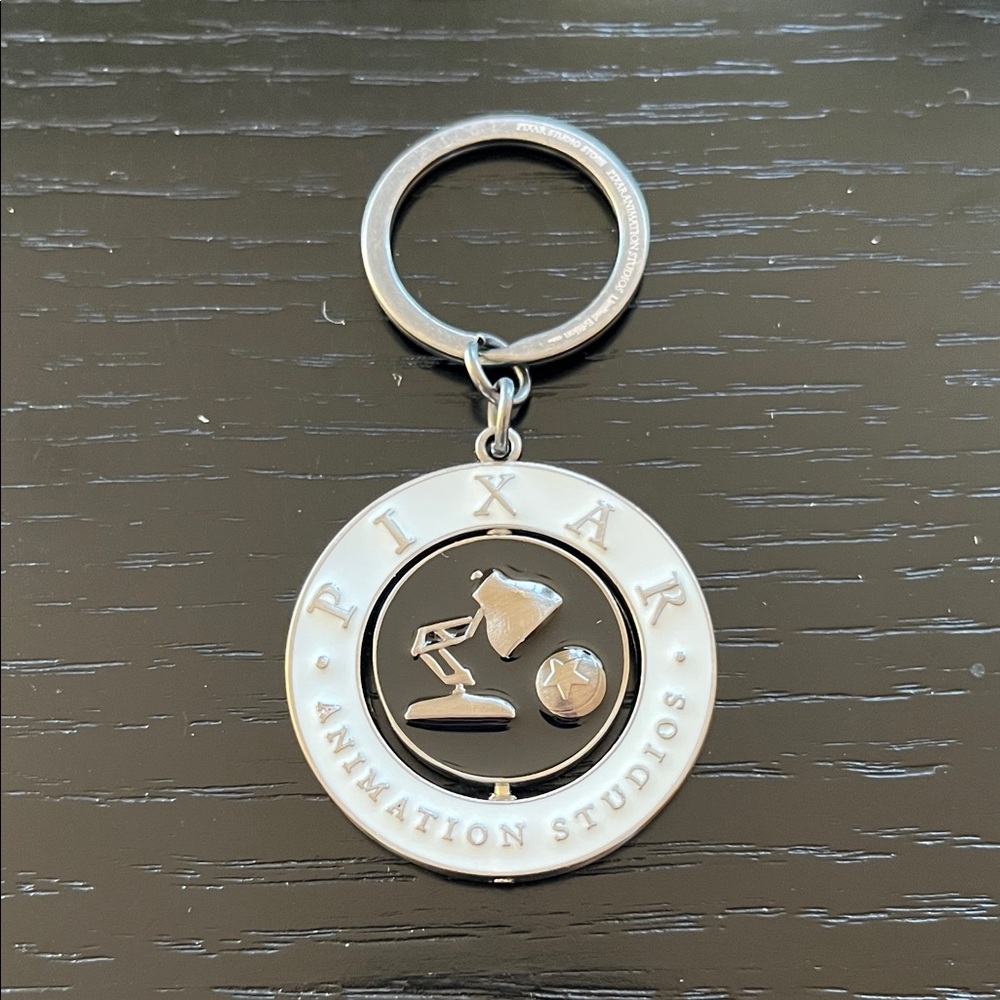 Disney Pixar Studio Store Exclusive LUXO KEY CHAIN Limited Edition, NWOT(Msc-79)